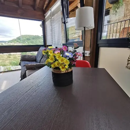 Holiday home O Recuncho De Tibias *